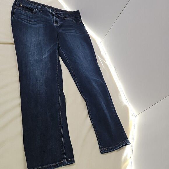 Jennifer Lopez Boyfriend Jeans Dark Wash, 4 Petite RN#73277 Euc - Picture 5 of 8